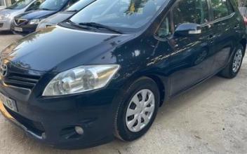 Toyota auris La-Ciotat