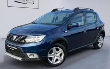 Dacia sandero Le-Pecq