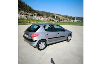 Peugeot 206 Serrières