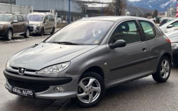 Peugeot 206 Saint-Martin-d'Hères