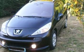 Peugeot 207 sw Saint-Sulpice-d'Arnoult