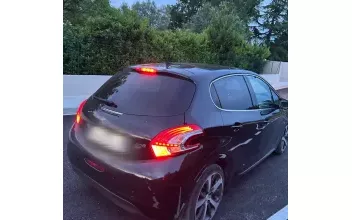 Peugeot 208 Bagnols-sur-Cèze