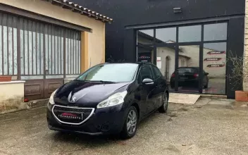 Peugeot 208 L'Isle-sur-la-Sorgue