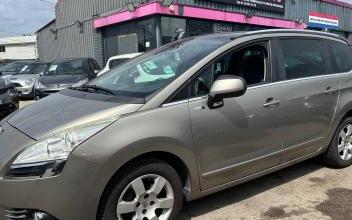 Peugeot 5008 Coignières