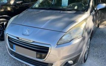Peugeot 5008 Avignon