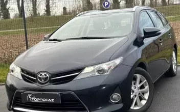 Toyota Auris La-Chapelle-d'Armentières