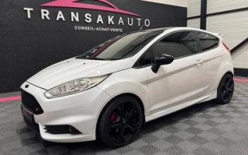 Ford fiesta Châteauneuf-du-Rhône