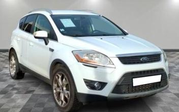Ford kuga Orange