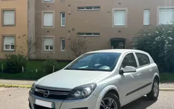 Opel Astra Melun