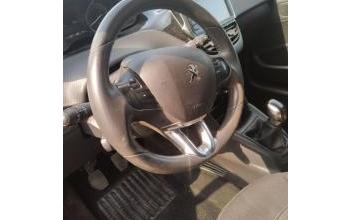 Peugeot 208 Leers