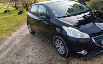 Peugeot 208 Mauvezin-sur-Gupie