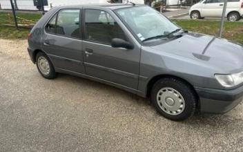 Peugeot 306 L'Isle-sur-le-Doubs