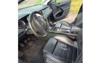 Peugeot 508 sw Saint-Julien-d'Oddes