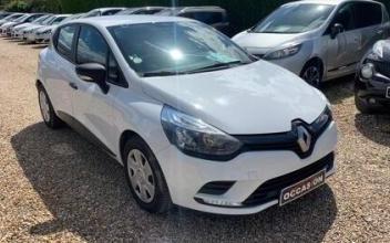 Renault clio Villemandeur