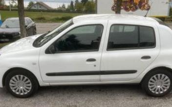 Renault clio ii Neuvecelle