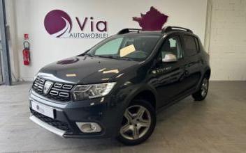Dacia sandero Montigny-le-Bretonneux