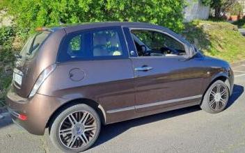 Lancia ypsilon Saint-Pons-de-Mauchiens