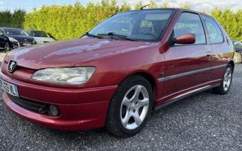 Peugeot 306 Saint-Amand-les-Eaux