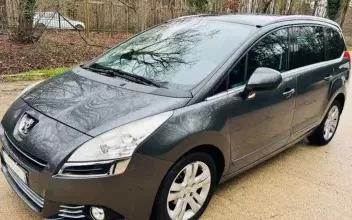 Peugeot 5008 Montfermeil