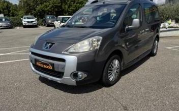 Peugeot partner tepee Sainte-Cécile-les-Vignes
