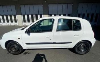 Renault clio Bobigny