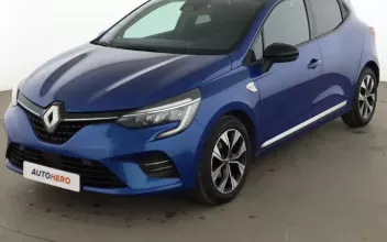 Renault Clio Issy-les-Moulineaux