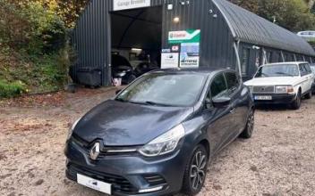 Renault clio Sathonay-Camp