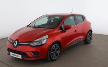 Renault clio Issy-les-Moulineaux