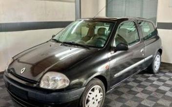 Renault clio ii Domont