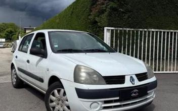 Renault clio ii Granges-les-Beaumont