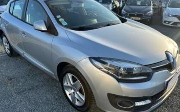 Renault megane iii Saint-Denis-en-Val