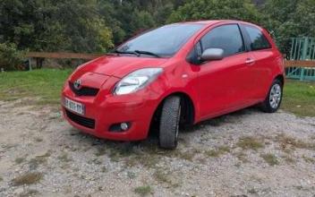 Toyota yaris Châteauneuf