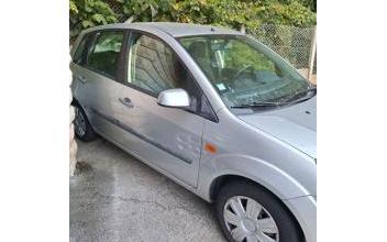 Ford fiesta Gironville-sur-Essonne