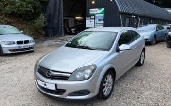 Opel Astra Sathonay-Camp