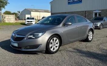 Opel insignia Angerville