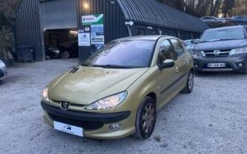 Peugeot 206 Sathonay-Camp