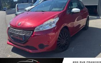 Peugeot 208 Caudan