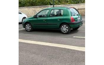 Renault clio ii L'Hermenault