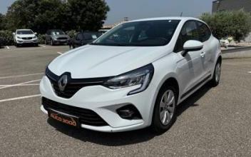 Renault clio v Sainte-Cécile-les-Vignes