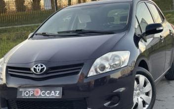 Toyota Auris La-Chapelle-d'Armentières