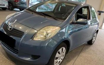 Toyota yaris Salaise-sur-Sanne