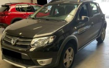 Dacia sandero Salaise-sur-Sanne