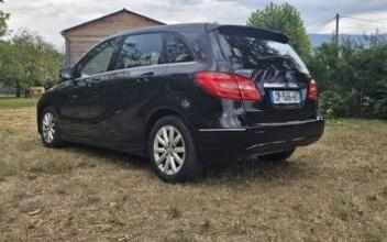 Mercedes classe b Saint-Sauveur