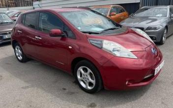 Nissan leaf La-Courneuve