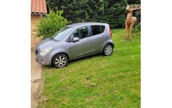 Opel agila Péronnas