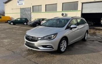 Opel astra Loyettes