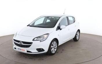 Opel corsa Issy-les-Moulineaux