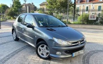 Peugeot 206 Romainville