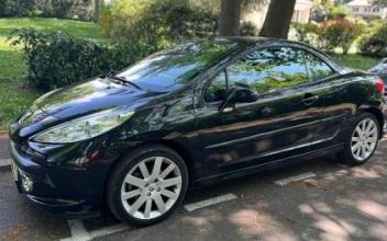 Peugeot 207 cc Paris
