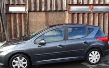 Peugeot 207 sw Le-Perray-en-Yvelines